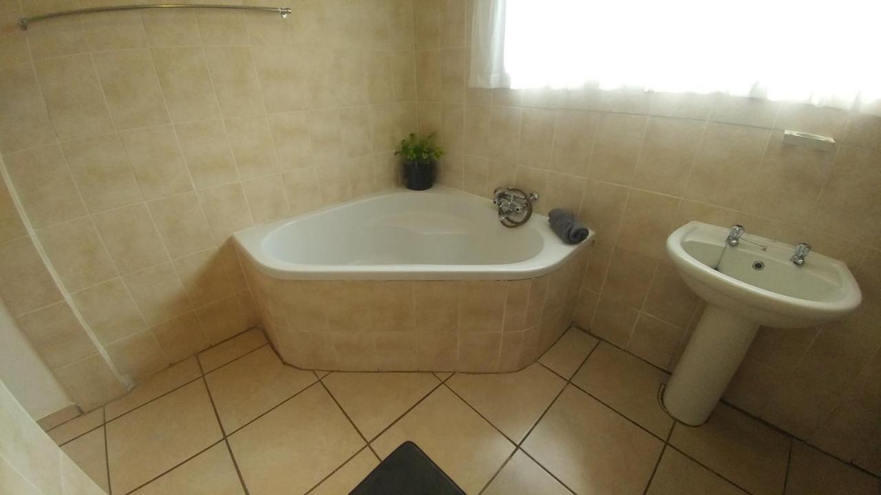 Four Seasons Self-Catering Guest House Graskop Luaran gambar